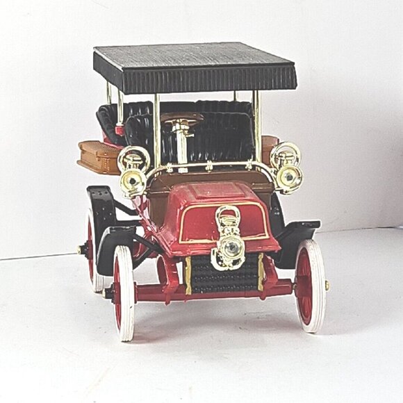 1904 Cadillac Model B   1:32 Scale Surrey Diecast All White Tires - Picture 8 of 11